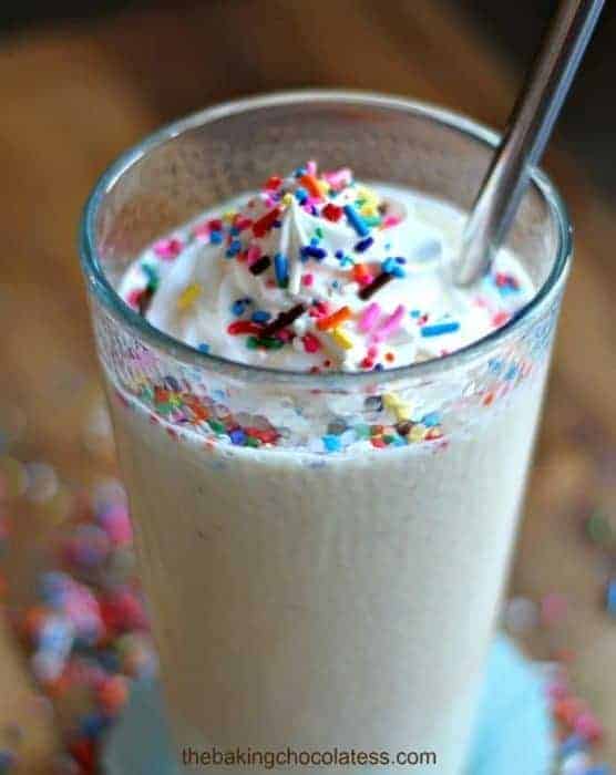 Skinny Funfetti Protein Smoothie Shake