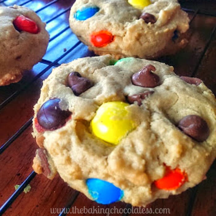 Soft JUMBO Peanut Butter Cookies {PB M&Ms, Milk Chocolate Chips & Reese ...