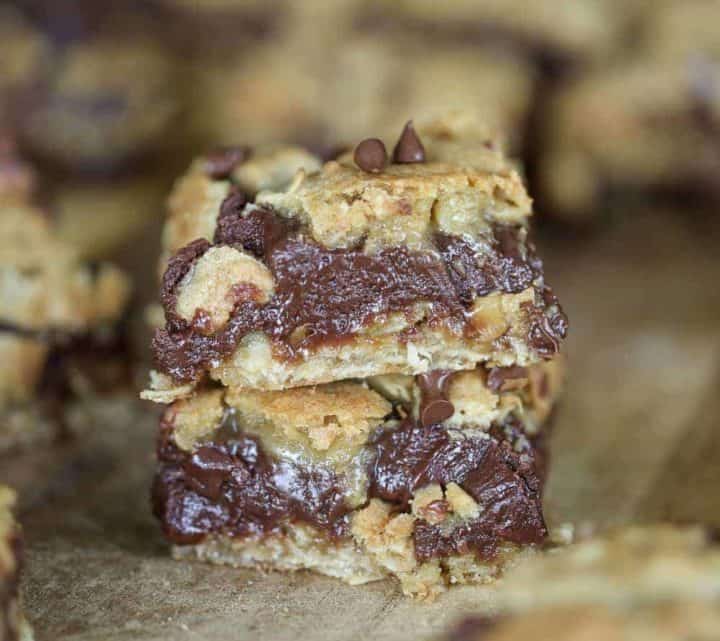 Chocolate Oatmeal Fudge Bars - The Baking Chocolatess