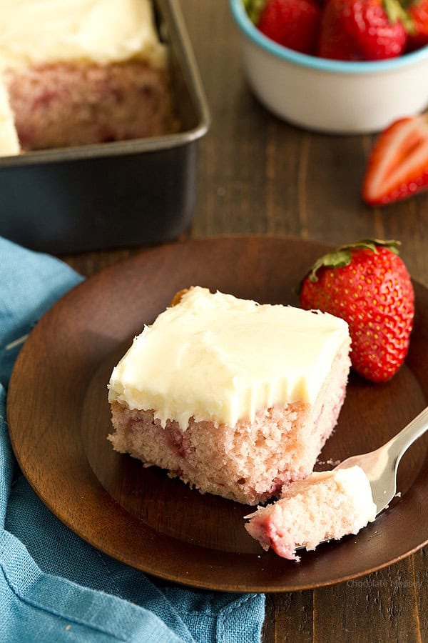 Strawberry Snack Cake