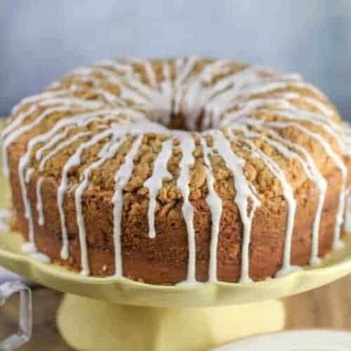 Streusel Coffee Cake Pound Cake - The Baking ChocolaTess