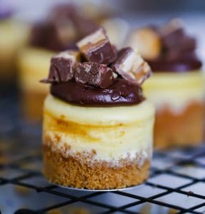 Mini Cheesecakes - The Baking ChocolaTess