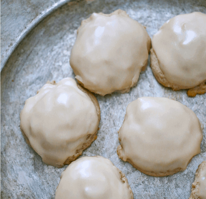 Soft Maple Brown Sugar Cookies