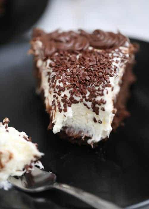 Awesome Chocolate Brownie Cheesecake Dessert