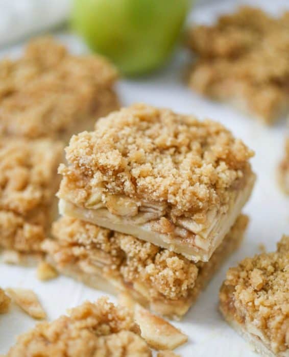 Easy Dutch Crumble Apple Pie Bars - The Baking ChocolaTess