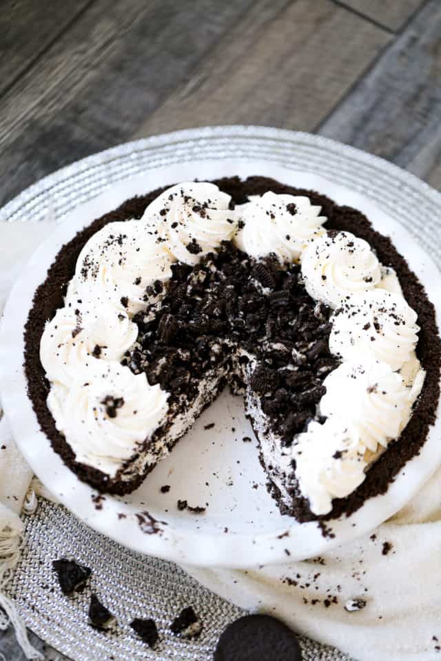 Easy Oreo Pie - The Baking ChocolaTess