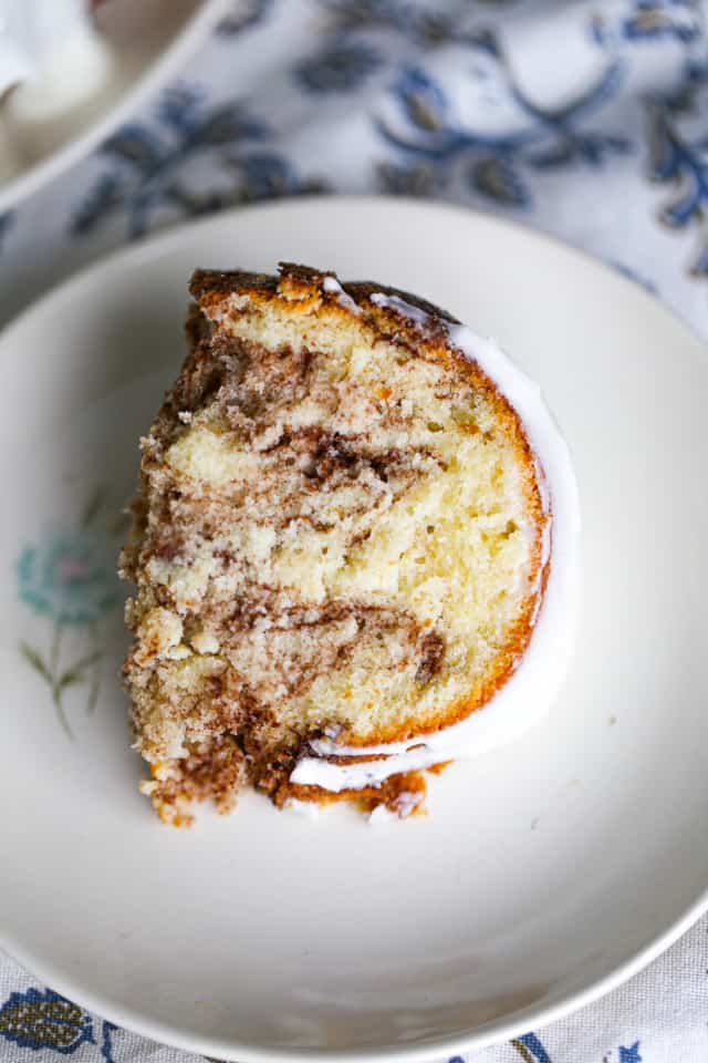 Easy Cinnamon Roll Bundt Cake - The Baking ChocolaTess