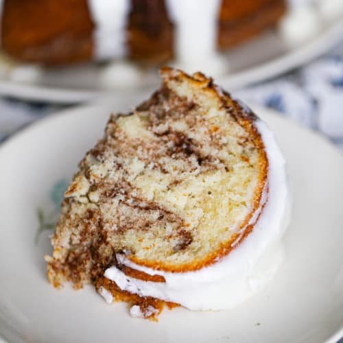 Easy Cinnamon Roll Bundt Cake - The Baking ChocolaTess