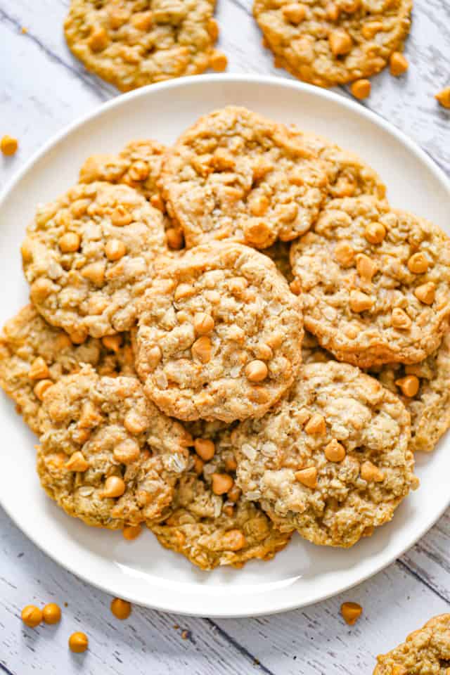 Chewy Butterscotch Oatmeal Cookies - The Baking ChocolaTess