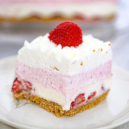 No Bake Strawberry Cheesecake Lasagna Dessert - The Baking ChocolaTess