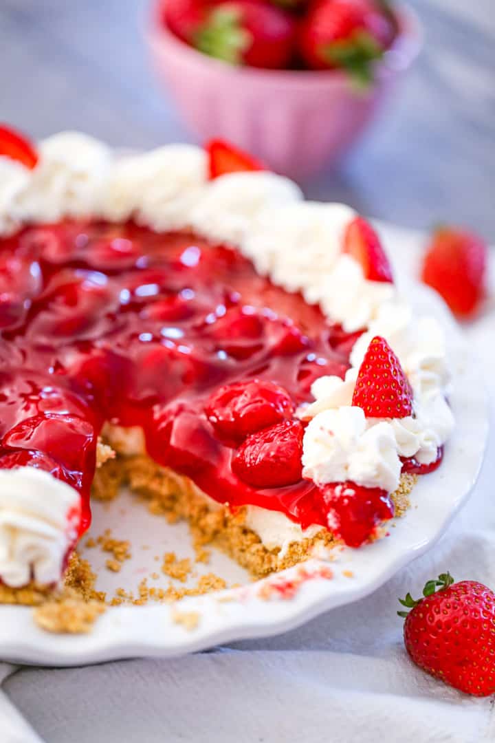 Easy Strawberry Cream Cheese Pie - The Baking ChocolaTess