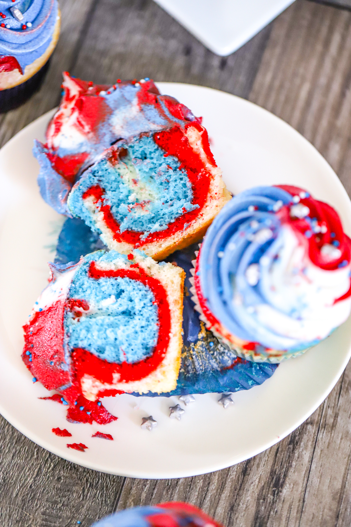 4th of july patriotic red white and blue cupcakes frosting recipe