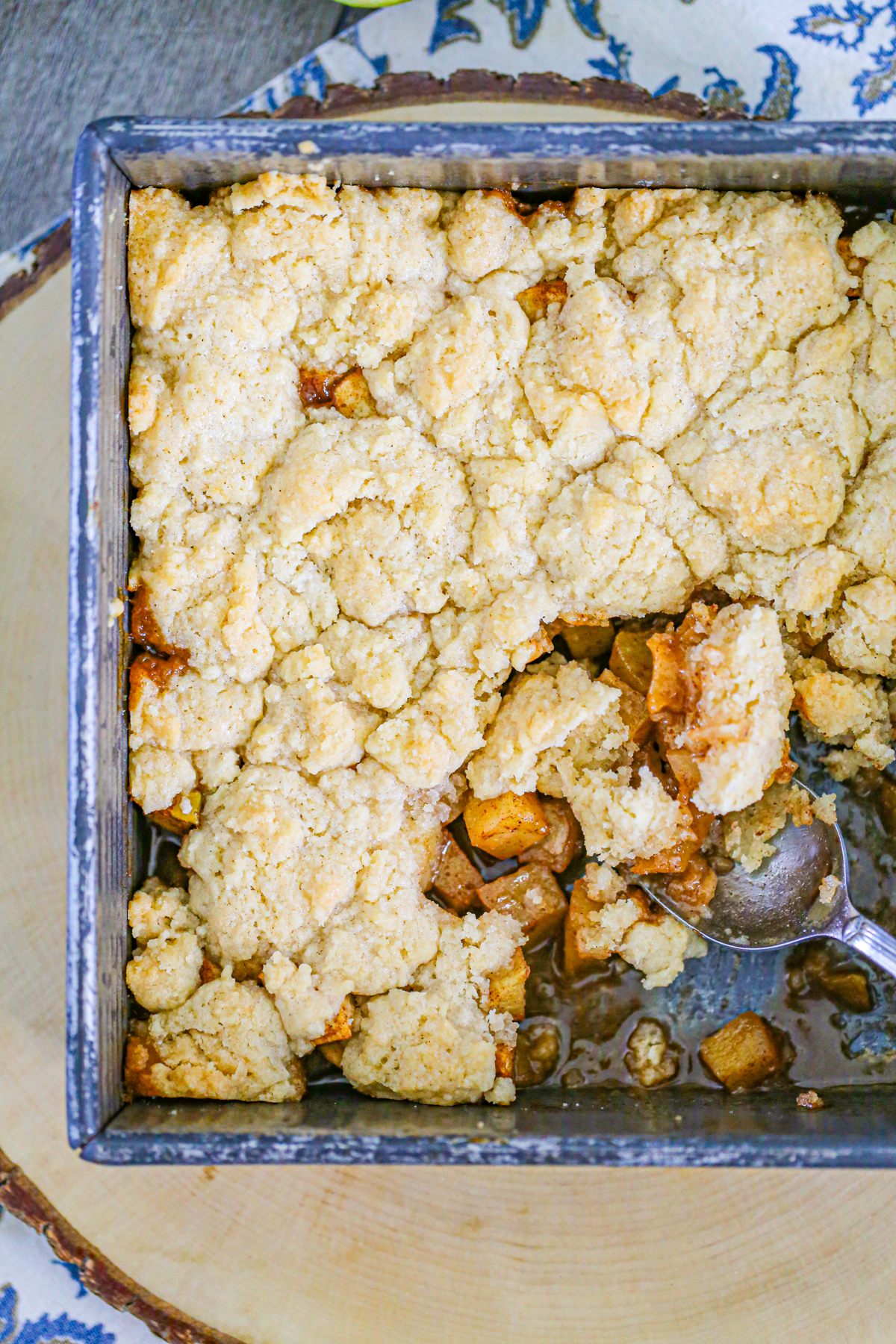 easy baked biscuit apple cobbler recipe