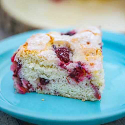 Easy Berry Coffee Cake