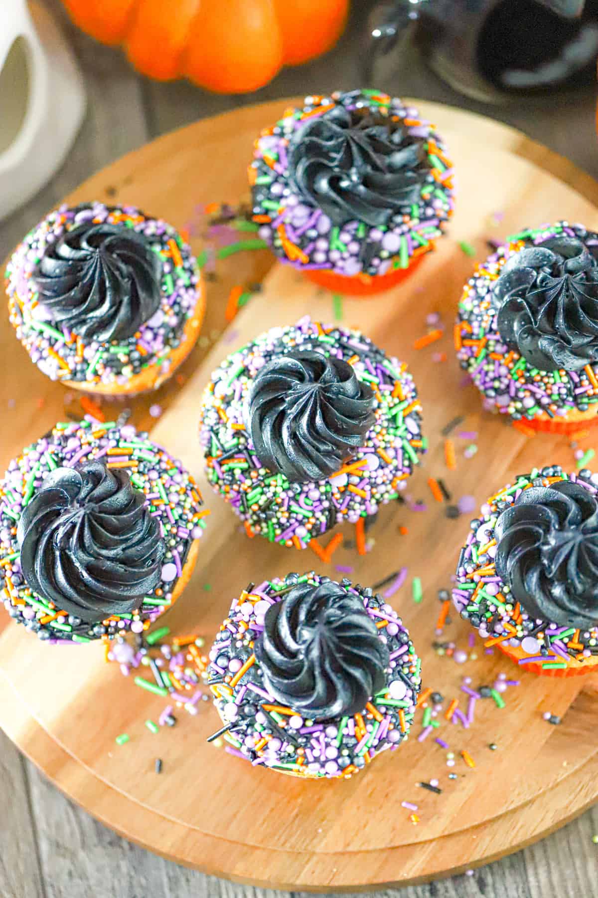 Easy Decorated Halloween Cupcakes recipe black frosting and sprinkles orange cake mix