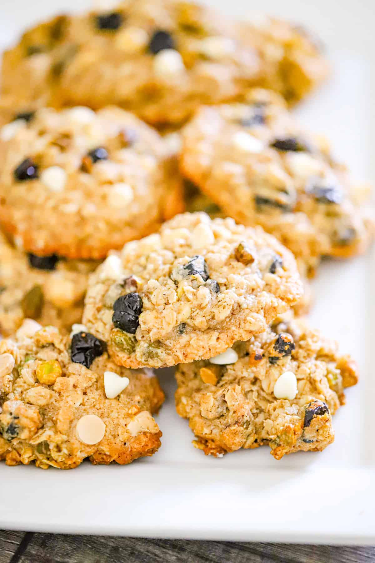 Hearty and healthy Oatmeal Pistachio Cookies with Cherries & White Chocolate recipe