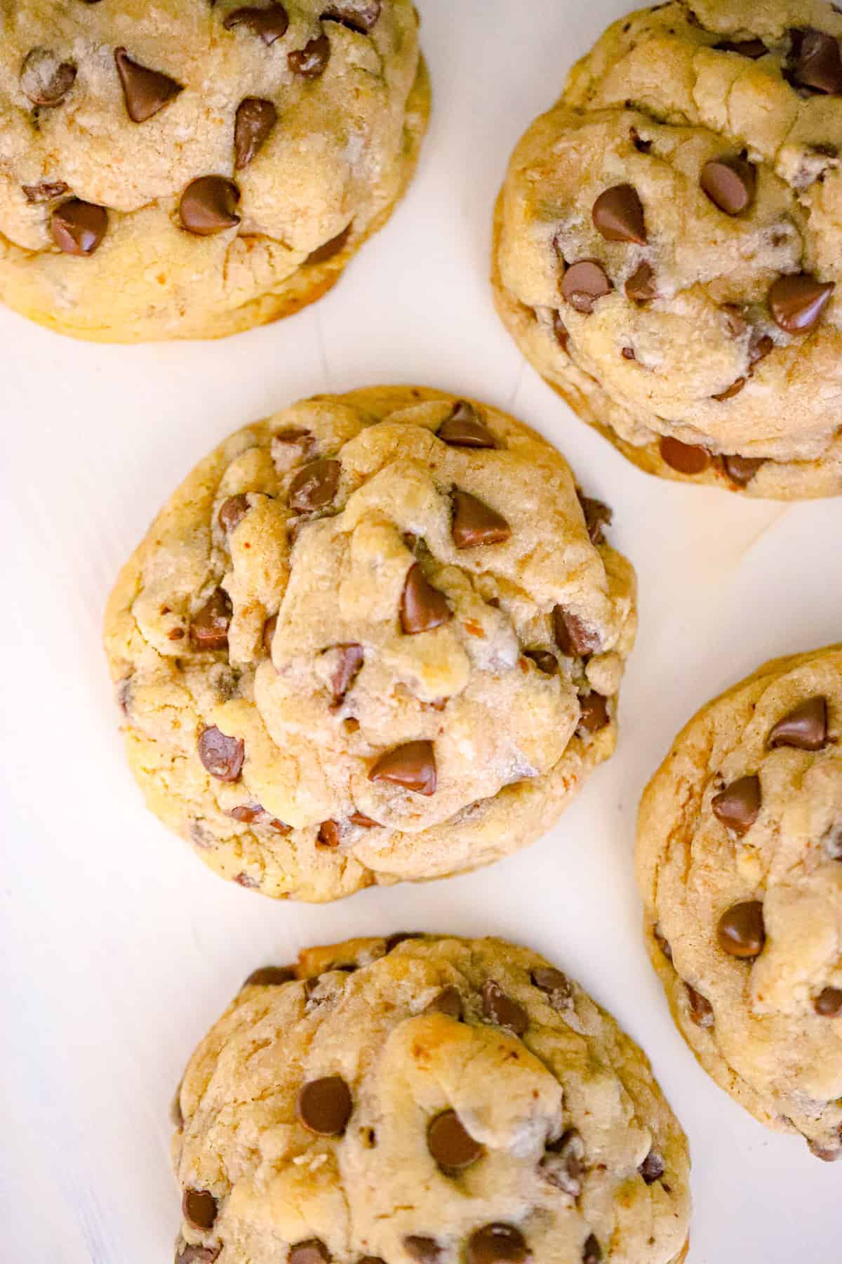 Ultimate Chocolate Chip Levain Cookies