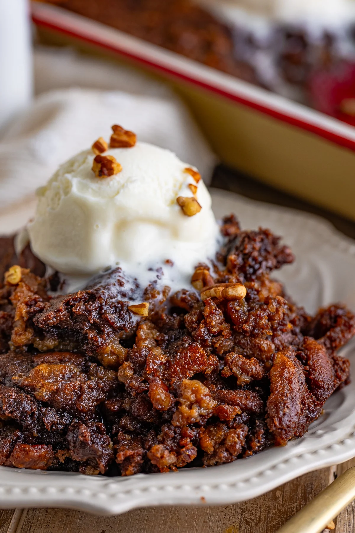 chocolate cobbler with nuts