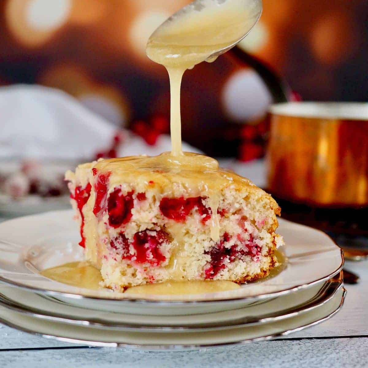 Easy Cranberry Christmas Cake Recipe with Butter Sauce