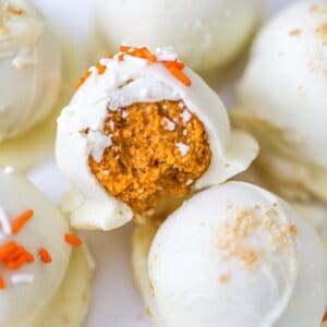 Easy Pumpkin Cream Cheese Truffles