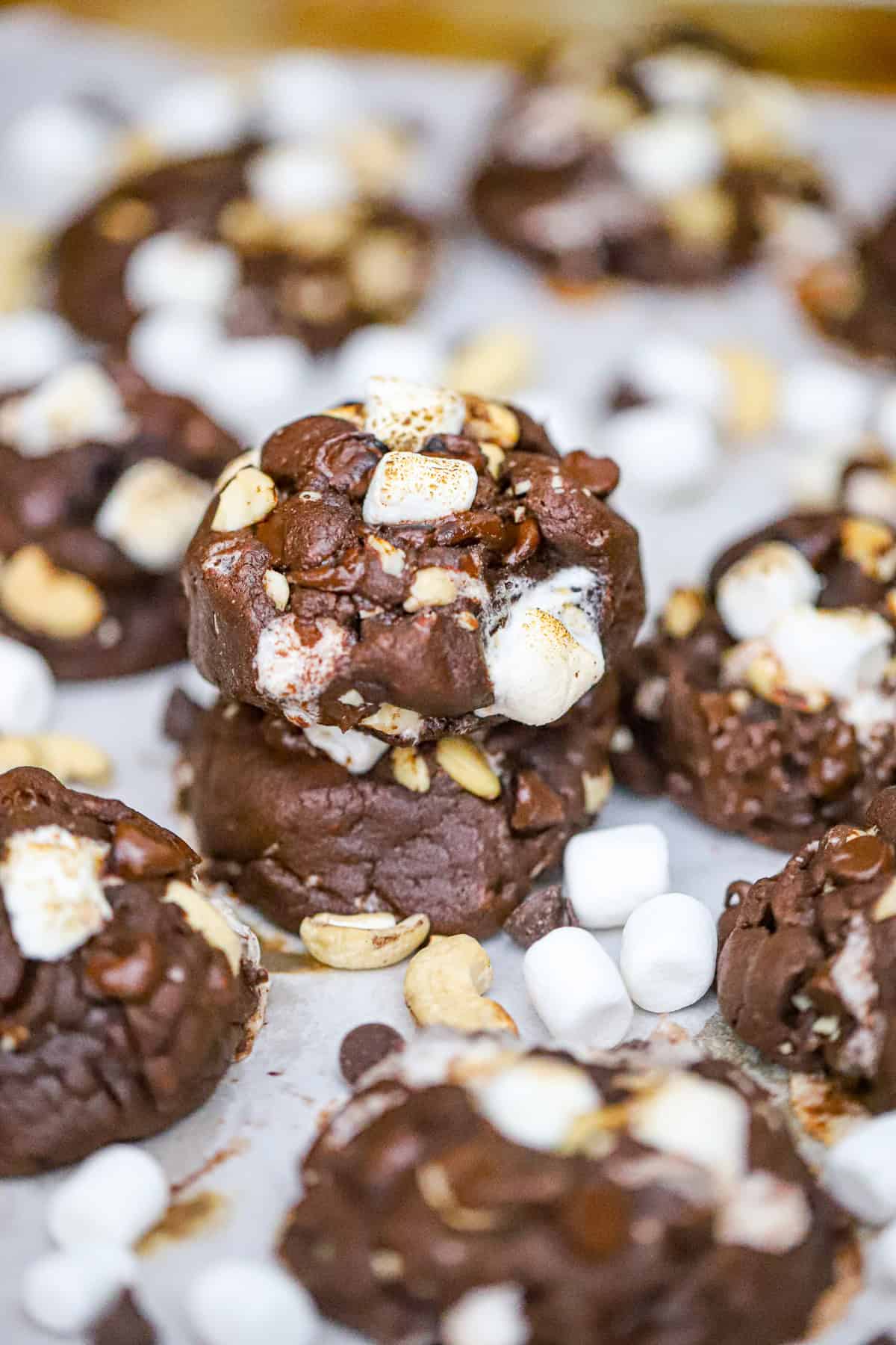 marshmallow nutty treats